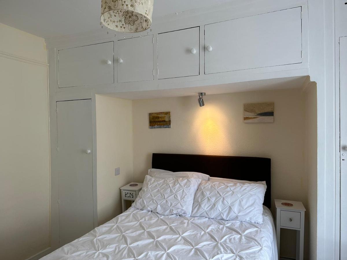 The Durbeyfield Guest House Уест Бей Екстериор снимка